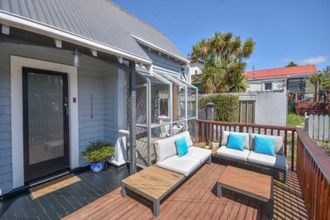 Photo of property in 4 Cook Street, Mornington, Dunedin, 9011