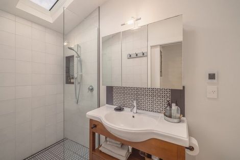 Photo of property in 4 Stoke Street, Sumner, Christchurch, 8081