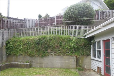 Photo of property in 60 Beazley Avenue, Paparangi, Wellington, 6037