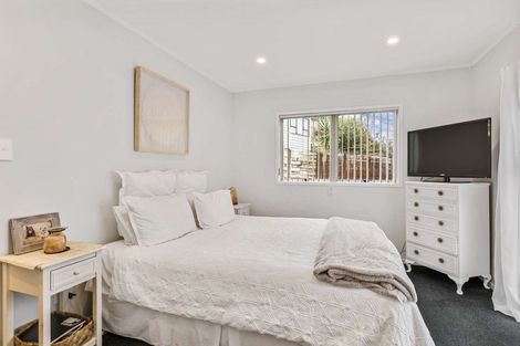 Photo of property in 534a Hibiscus Coast Highway, Hatfields Beach, Orewa, 0931