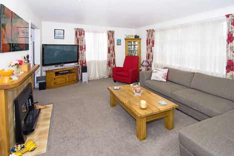 Photo of property in 3 Montgomery Place, Lansdowne, Masterton, 5810