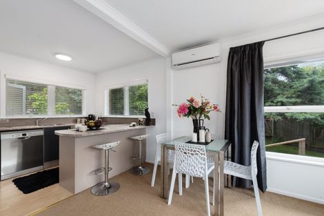 Photo of property in 4/32 Wicklow Road, Narrow Neck, Auckland, 0622