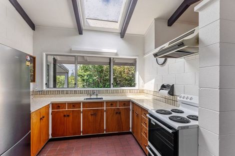 Photo of property in 63 Queens Road, Waikanae Beach, Waikanae, 5036