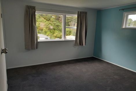 Photo of property in 157 Parkvale Road, Karori, Wellington, 6012