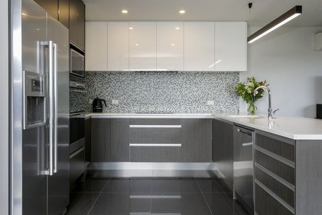 Photo of property in 19 Ernest Kemp Rise, Wharewaka, Taupo, 3330