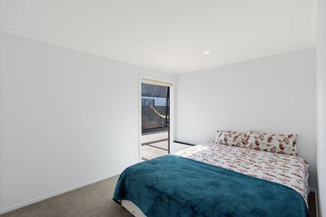 Photo of property in 8 Enforce Lane, Halswell, Christchurch, 8025