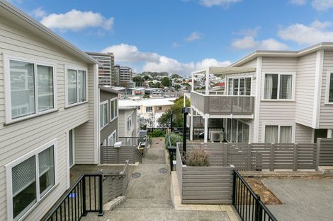 Photo of property in 8/239 Adelaide Road, Newtown, Wellington, 6021