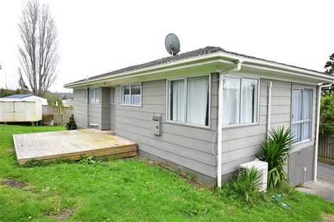 Photo of property in 8 Kelman Road, Kelston, Auckland, 0602