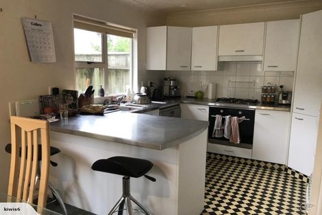 Photo of property in 3/60 Pirie Street, Mount Victoria, Wellington, 6011