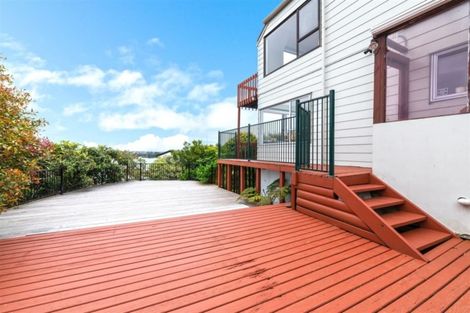 Photo of property in 2/41 Telstar Place, Beach Haven, Auckland, 0626