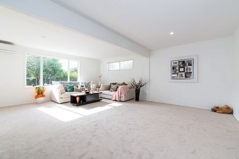 Photo of property in 68 Willis Road, Papakura, 2110