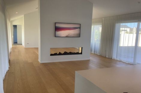 Photo of property in 10 Moemoea Place, Cambridge, 3434