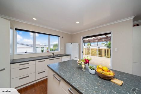 Photo of property in 105 Victoria Street, Hawera, 4610