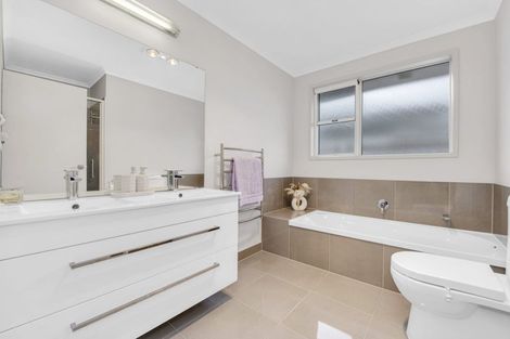 Photo of property in 78 Arion Road, Takanini, 2112