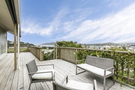 Photo of property in 2 Naughton Terrace, Kilbirnie, Wellington, 6022