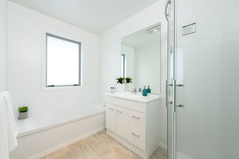 Photo of property in 23 Fairfax Crescent, Pyes Pa, Tauranga, 3112