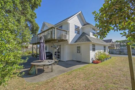 Photo of property in 5 Wells Place, Whitianga, 3510