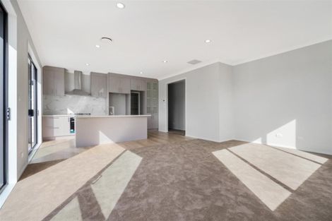 Photo of property in 9 Remana Crescent, Huapai, Kumeu, 0810
