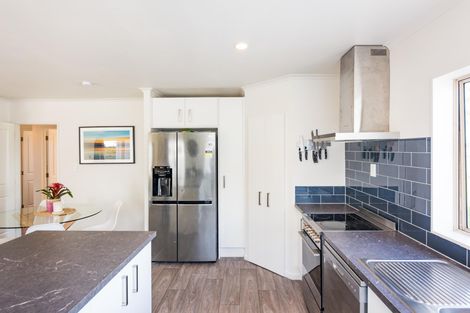 Photo of property in 184 Kelvin Grove Road, Kelvin Grove, Palmerston North, 4414