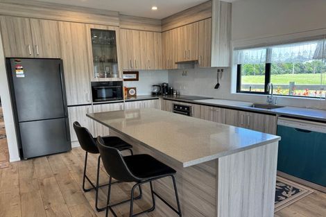 Photo of property in 115 Mutetai Road, Clarks Beach, 2122