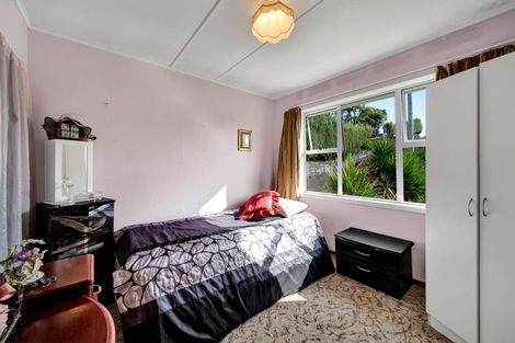 Photo of property in 81a Seaview Road, Westown, New Plymouth, 4310