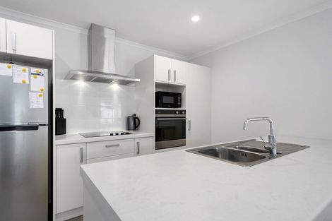 Photo of property in 56 Marion Crescent, Papamoa Beach, Papamoa, 3118