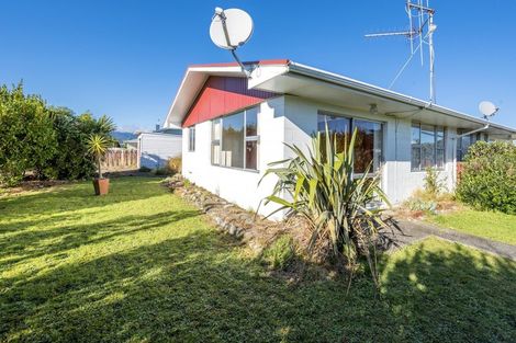Photo of property in 23a Collingwood Street, Levin, 5510
