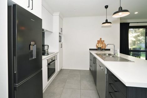 Photo of property in 2/36 Comries Road, Chartwell, Hamilton, 3210