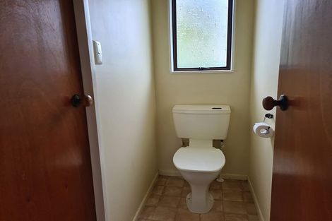 Photo of property in 13a Dixon Street, Carterton, 5713