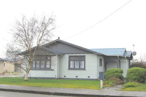 Photo of property in 27 Ferry Road, Edendale, 9825