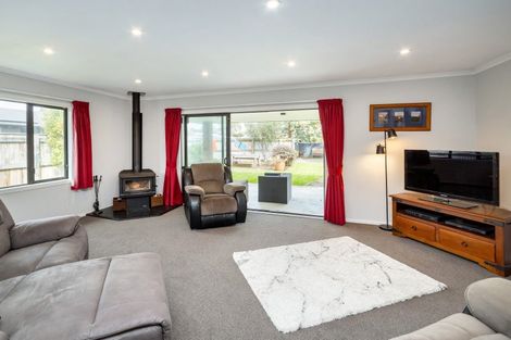 Photo of property in 41c Costley Street, Carterton, 5713