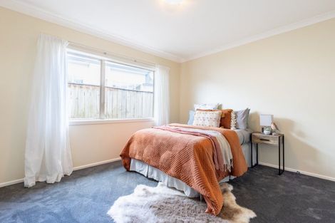 Photo of property in 4 Fairway Oaks Drive, Waikanae Beach, Waikanae, 5036