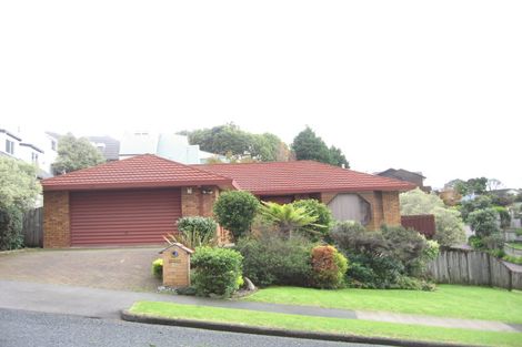 Photo of property in 72 Haseler Crescent, Howick, Auckland, 2014