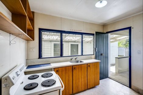 Photo of property in 21 Herbert Street, Waipukurau, 4200