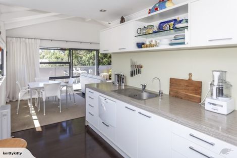 Photo of property in 3 Michelle Lane, Hahei, Whitianga, 3591