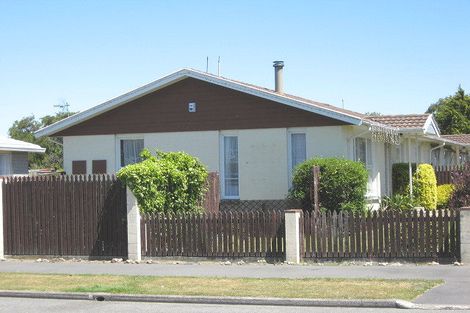Photo of property in 2/87 Cottonwood Street, Parklands, Christchurch, 8083