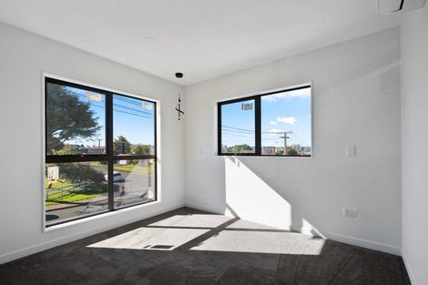Photo of property in 45 Greenmeadows Avenue, Manurewa East, Auckland, 2102