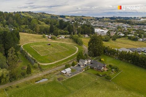 Photo of property in 44 Mcmeakin Road, Abbotsford, Dunedin, 9018