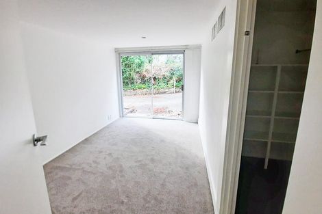 Photo of property in 1/226 Forrest Hill Road, Forrest Hill, Auckland, 0620