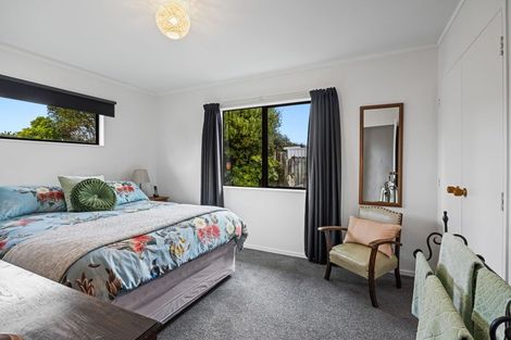 Photo of property in 6 Dillon Drive, Bell Block, New Plymouth, 4312