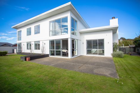 Photo of property in 7 Hoffman Court, Waikiwi, Invercargill, 9810