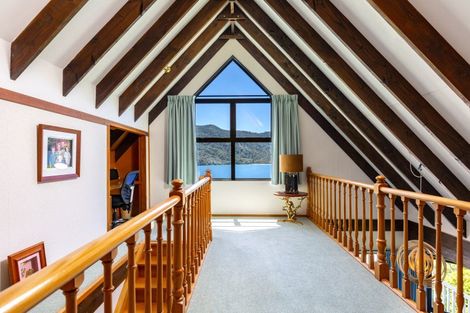 Photo of property in 2069 Queen Charlotte Drive, Ngakuta Bay, Picton, 7281