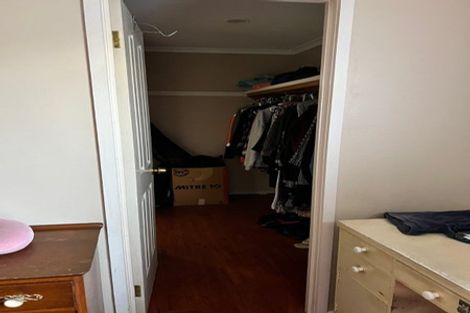 Photo of property in 16 Oakleigh Avenue, Takanini, 2112