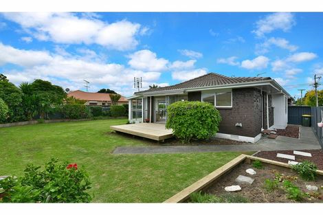 Photo of property in 2/36 Centreway Road, Orewa, 0931