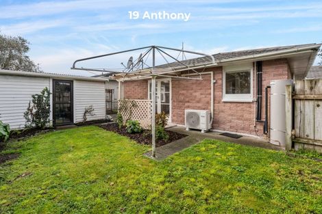 Photo of property in 21 Anthony Grove, Paraparaumu Beach, Paraparaumu, 5032