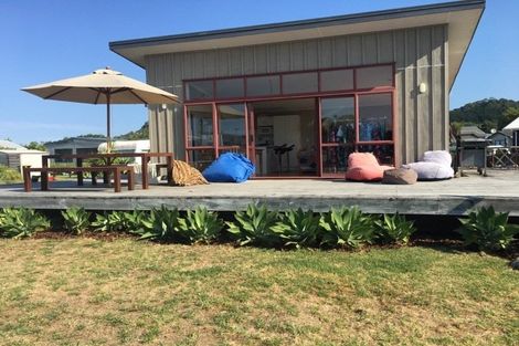 Photo of property in 29 Motukorure Parade, Cooks Beach, Whitianga, 3591