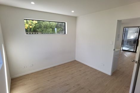 Photo of property in 46 Ayton Drive, Totara Vale, Auckland, 0629