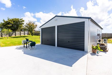 Photo of property in 20 Bickerstaffe Road, Maungaturoto, 0520