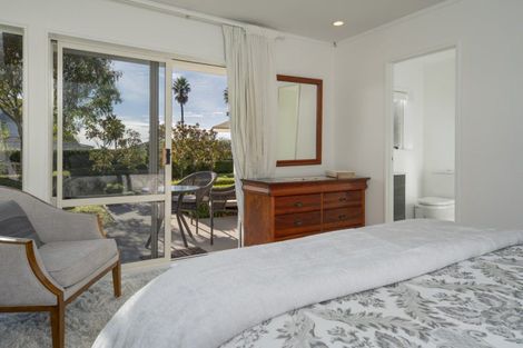 Photo of property in 2/674l Ranginui Road, Welcome Bay, Tauranga, 3175