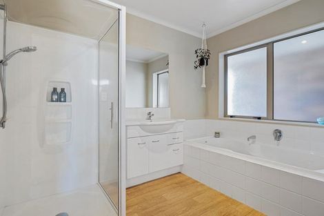 Photo of property in 11 Berkeley Close, Rangiora, 7400